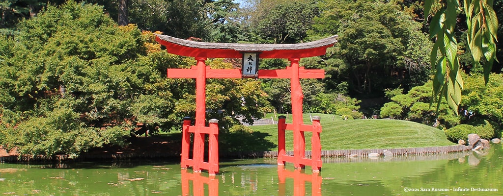 Giardino giapponese nel Brooklyn Botanic Garden di New York