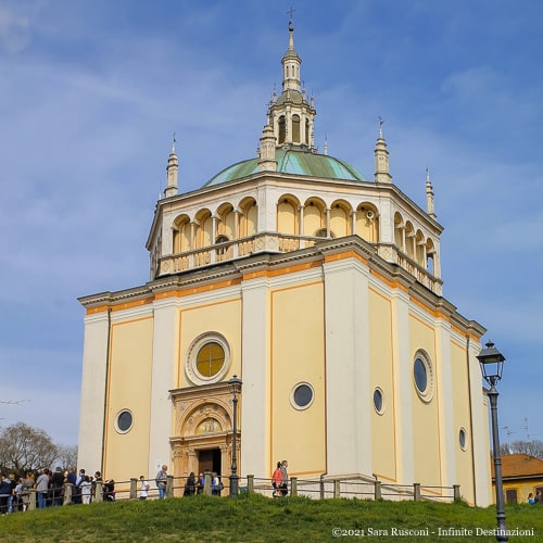 Villaggio Crespi: la chiesa costruita come quella di Busto Arsizio